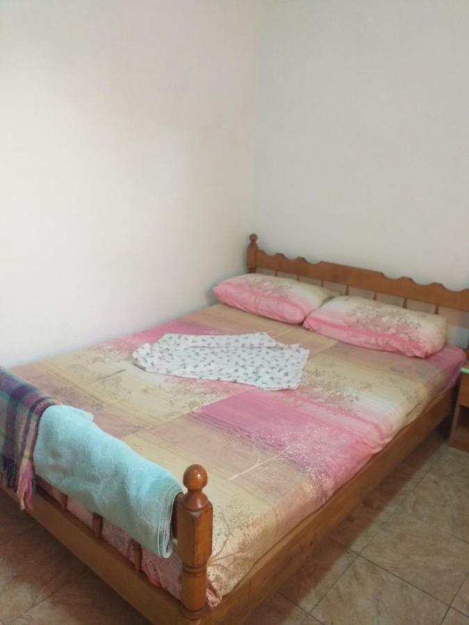 Koman Rozafa Ferry & Accommodation מראה חיצוני תמונה